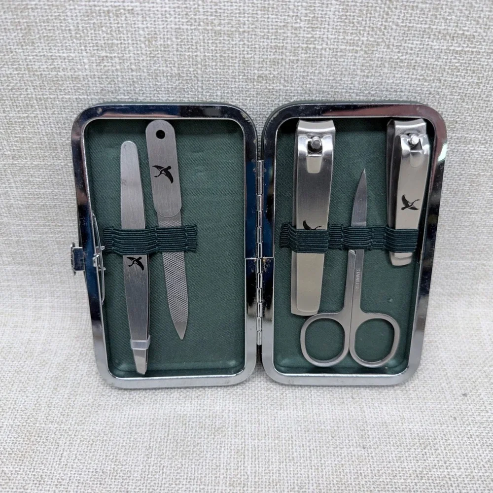 Ducks Unlimited 5 Piece Manicure Set‎ Hunter Green Travel Case Grooming Kit